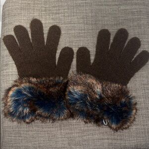 Brown Knit Gloves with Faux Fur Cuffs